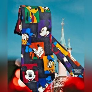 Disney Mickey Mouse,Donald Duck, Goofy, Pluto Neck Tie
